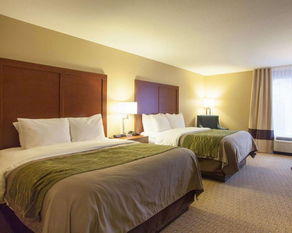 Room image 3